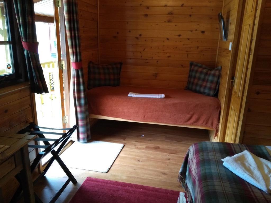Ben More Lodge Crianlarich Exterior foto